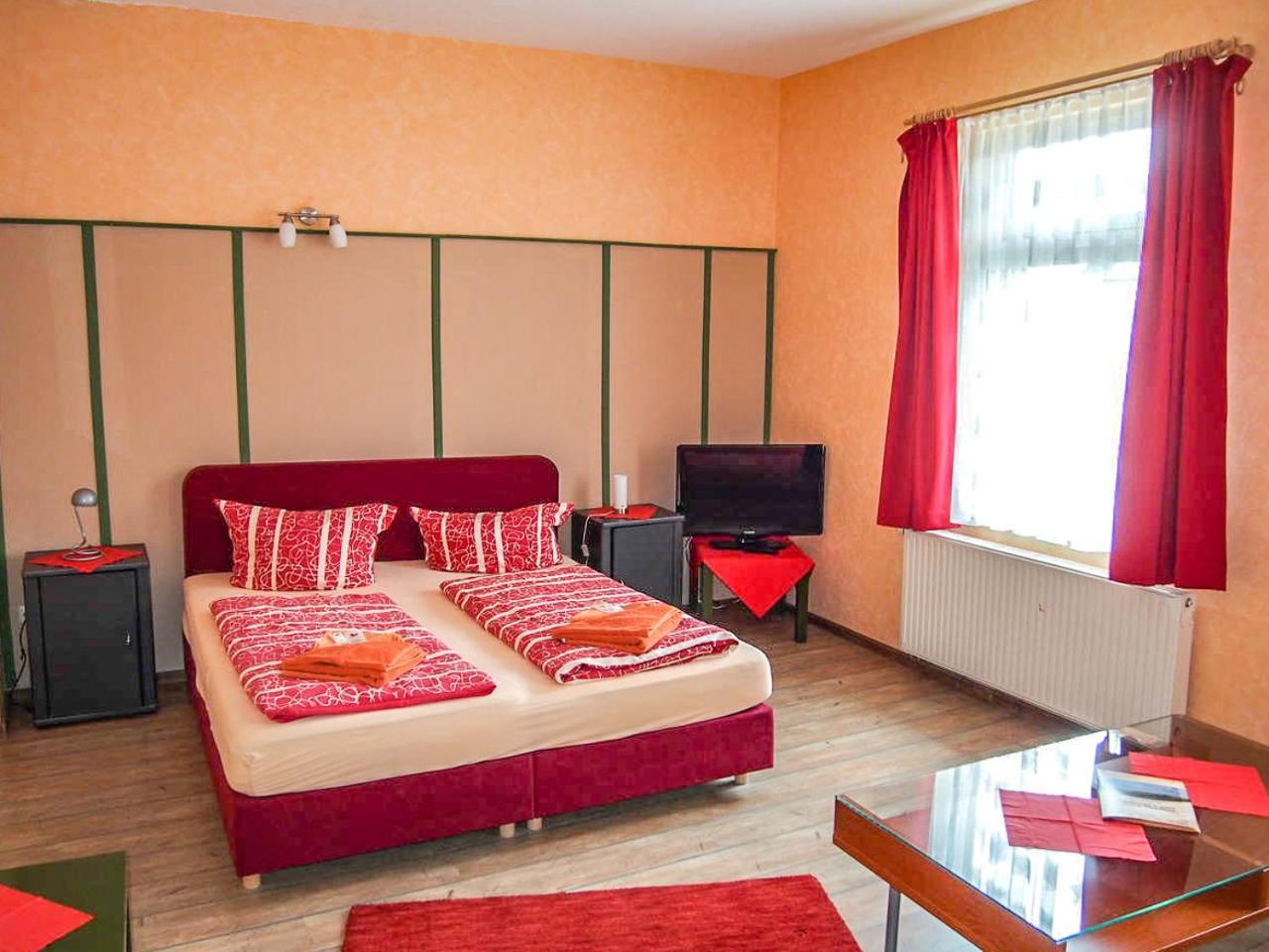 Pension Haus Saarland Oberhof  Buitenkant foto